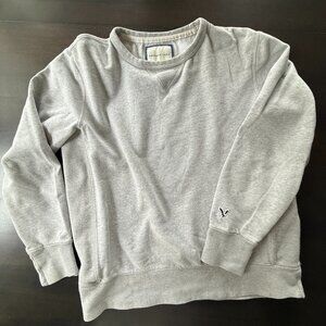 American Eagle gray crewneck men's size medium